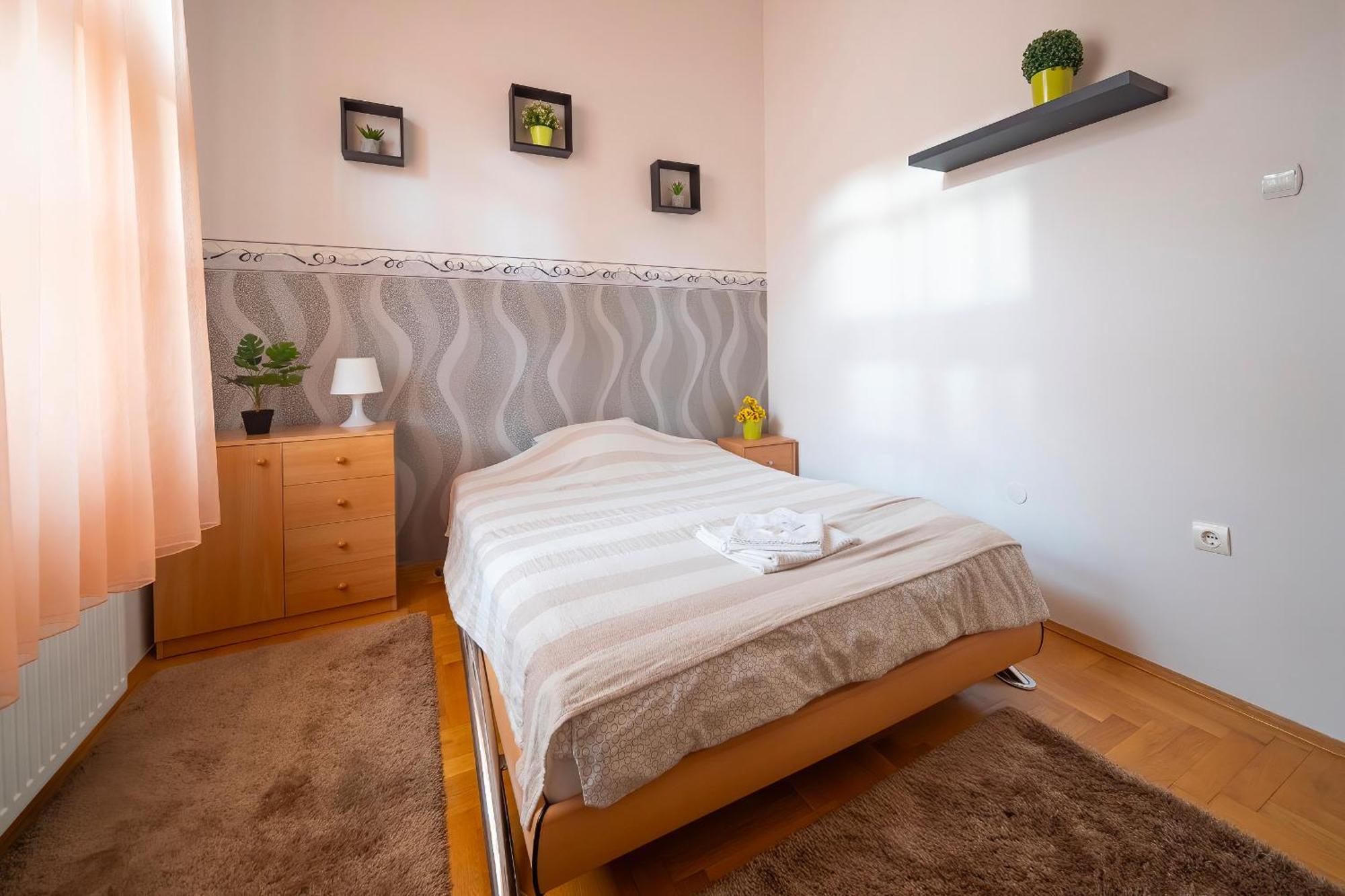 Tomka Apartman Szeged Eksteriør bilde