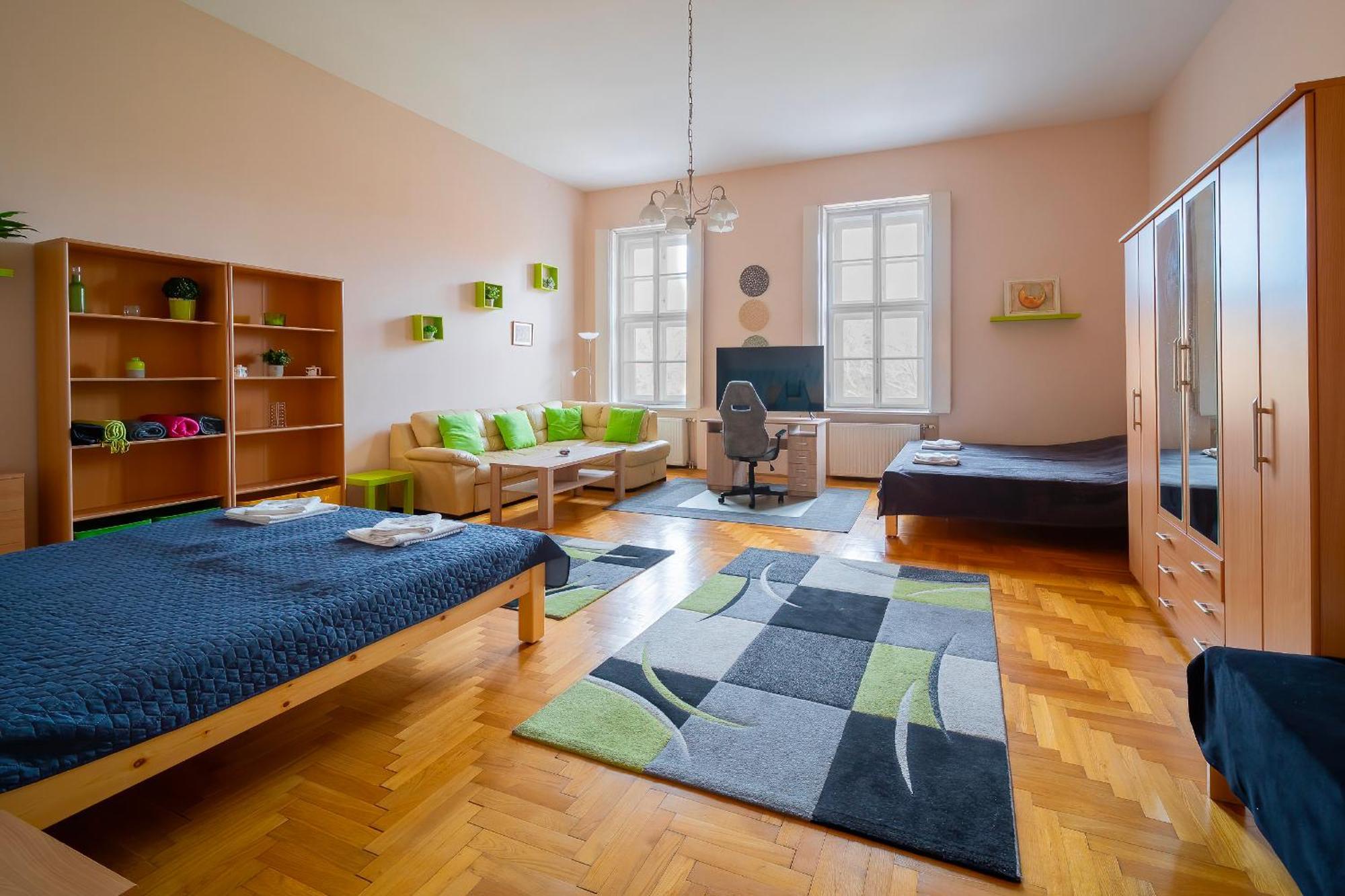 Tomka Apartman Szeged Eksteriør bilde